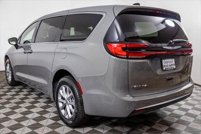 new 2025 Chrysler Pacifica car, priced at $43,347