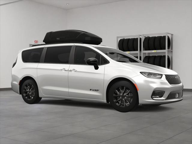 new 2025 Chrysler Pacifica car, priced at $42,677