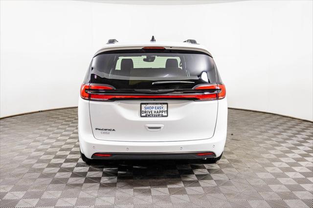 new 2025 Chrysler Pacifica car, priced at $42,677