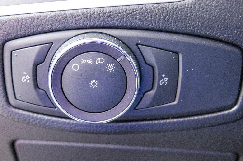 used 2018 Ford Edge car, priced at $10,977