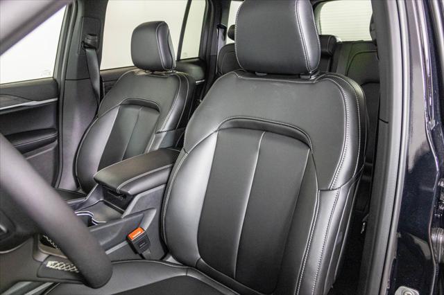 new 2025 Jeep Grand Cherokee car, priced at $45,871