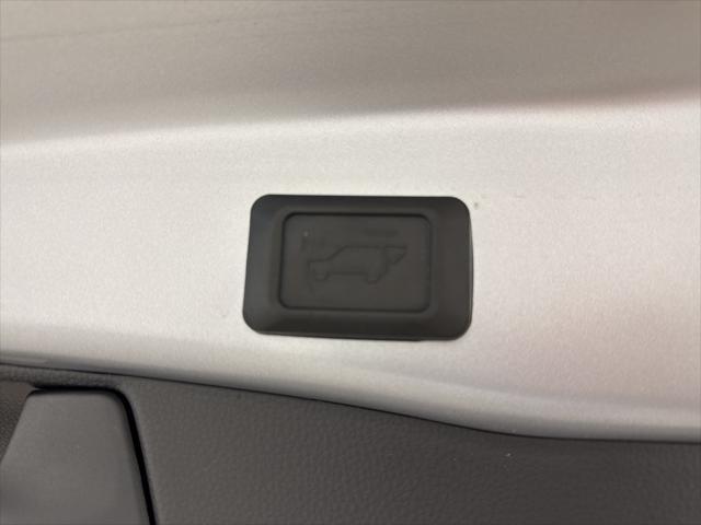 used 2022 Toyota RAV4 Hybrid car, priced at $34,774