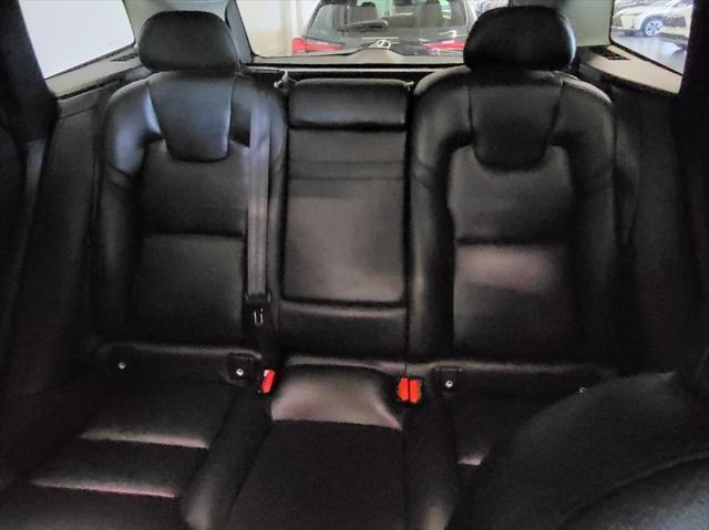 used 2019 Volvo XC60 car, priced at $22,444