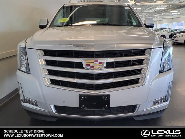 used 2015 Cadillac Escalade car, priced at $30,996