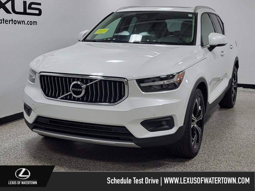 used 2020 Volvo XC40 car, priced at $25,884