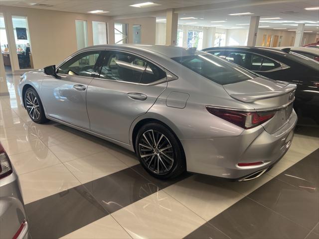 used 2024 Lexus ES 350 car, priced at $40,882