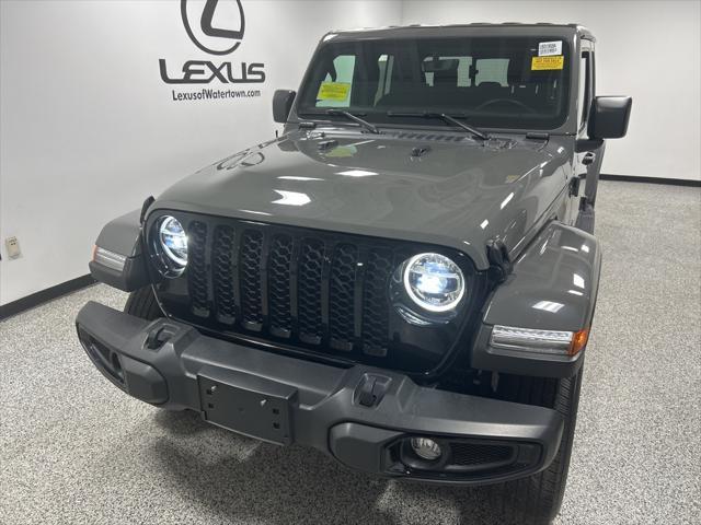 used 2022 Jeep Gladiator car, priced at $32,899