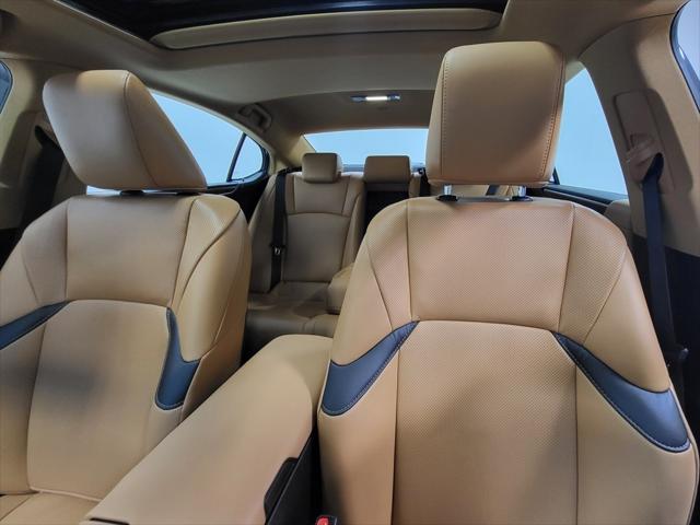 used 2023 Lexus ES 350 car, priced at $41,434