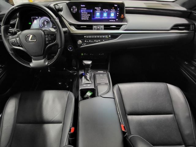 used 2021 Lexus ES 300h car, priced at $35,884