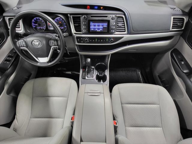 used 2018 Toyota Highlander car, priced at $22,978