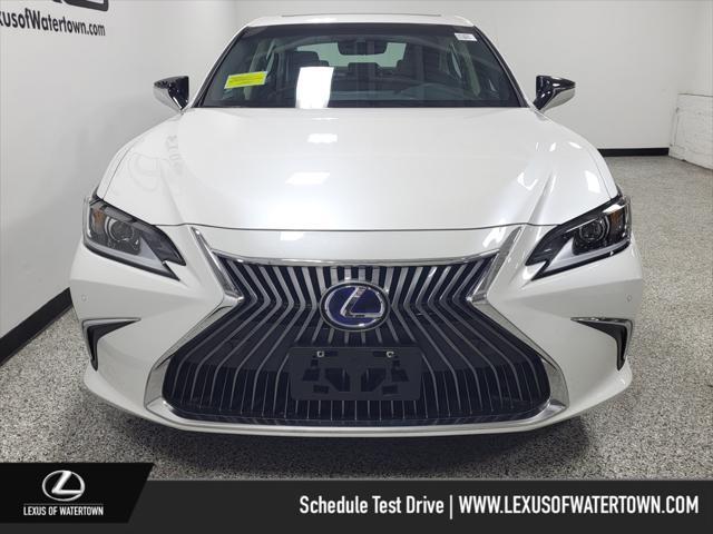 used 2021 Lexus ES 300h car, priced at $34,997