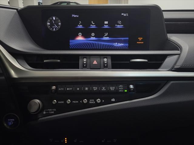 used 2021 Lexus ES 300h car, priced at $34,997