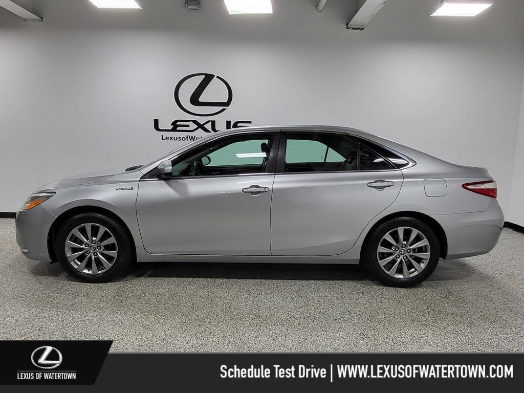 used 2016 Toyota Camry Hybrid car, priced at $14,992