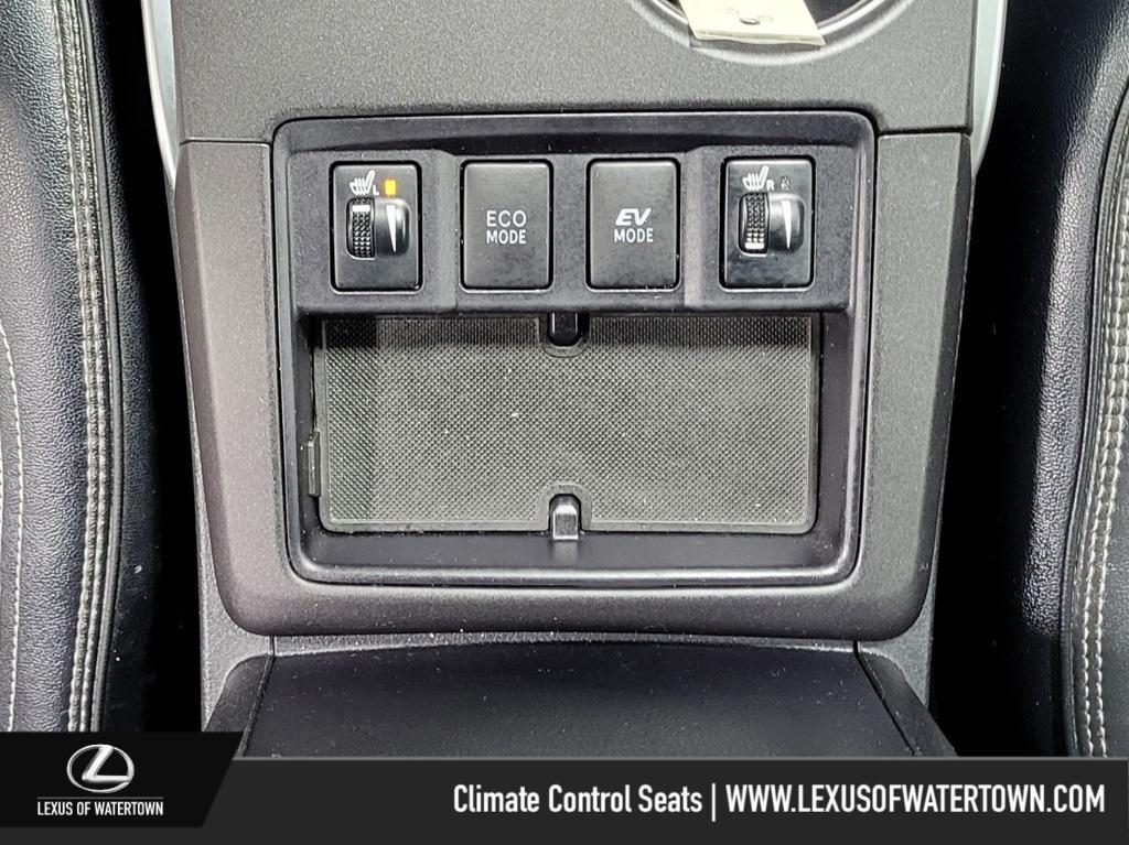 used 2016 Toyota Camry Hybrid car, priced at $14,992