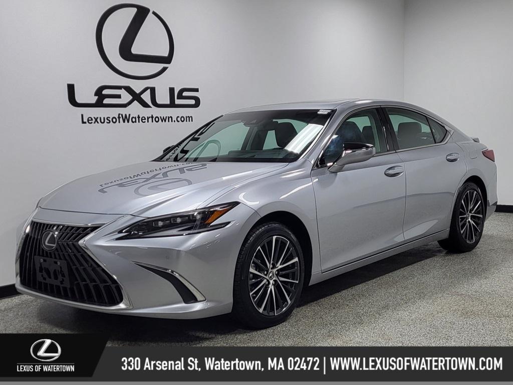 used 2025 Lexus ES 300h car, priced at $43,884