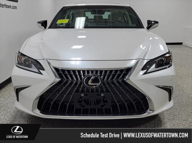 used 2024 Lexus ES 350 car, priced at $40,889
