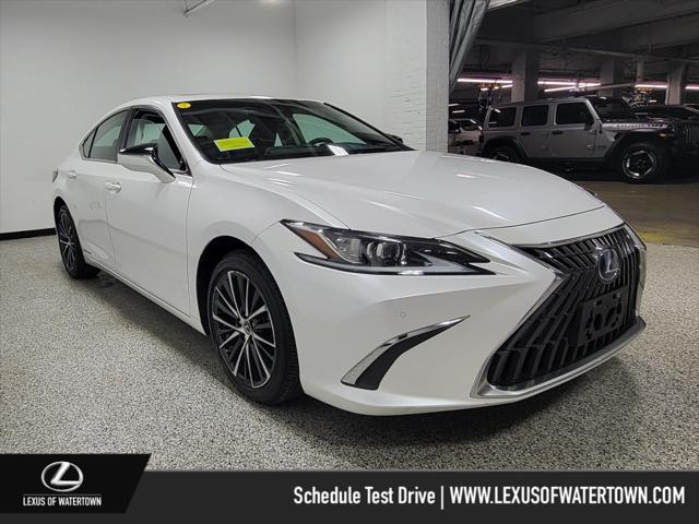 used 2022 Lexus ES 300h car, priced at $34,994