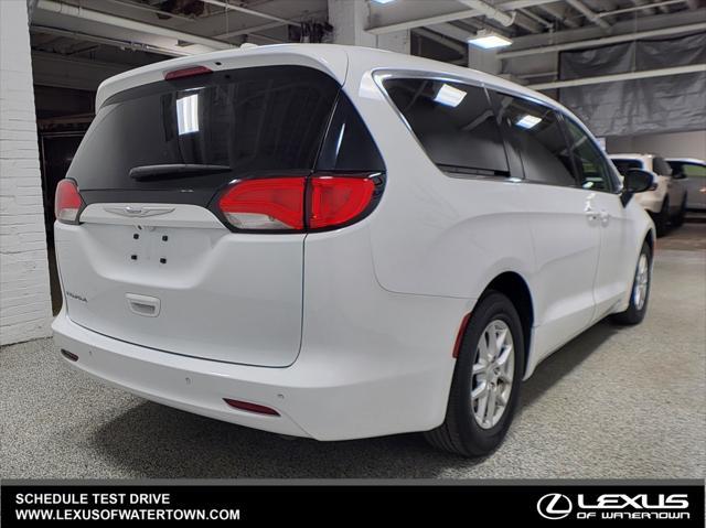 used 2017 Chrysler Pacifica car, priced at $18,575