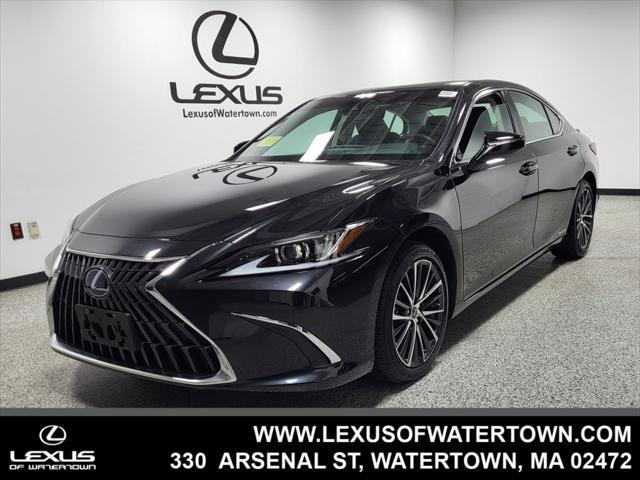 used 2022 Lexus ES 300h car, priced at $40,885