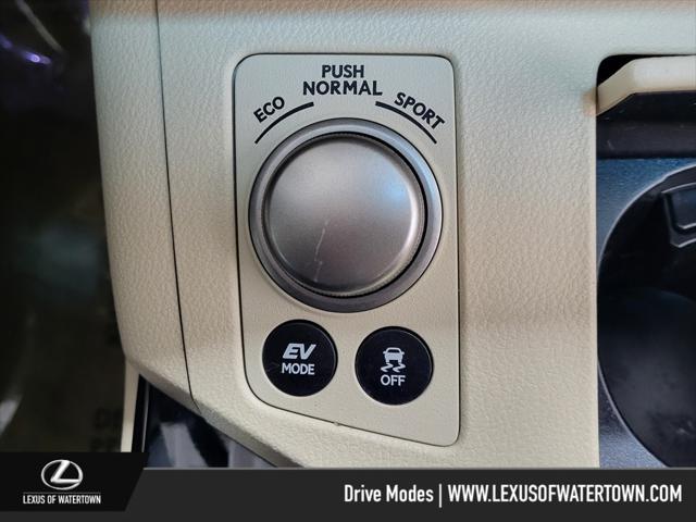 used 2015 Lexus ES 300h car, priced at $20,697