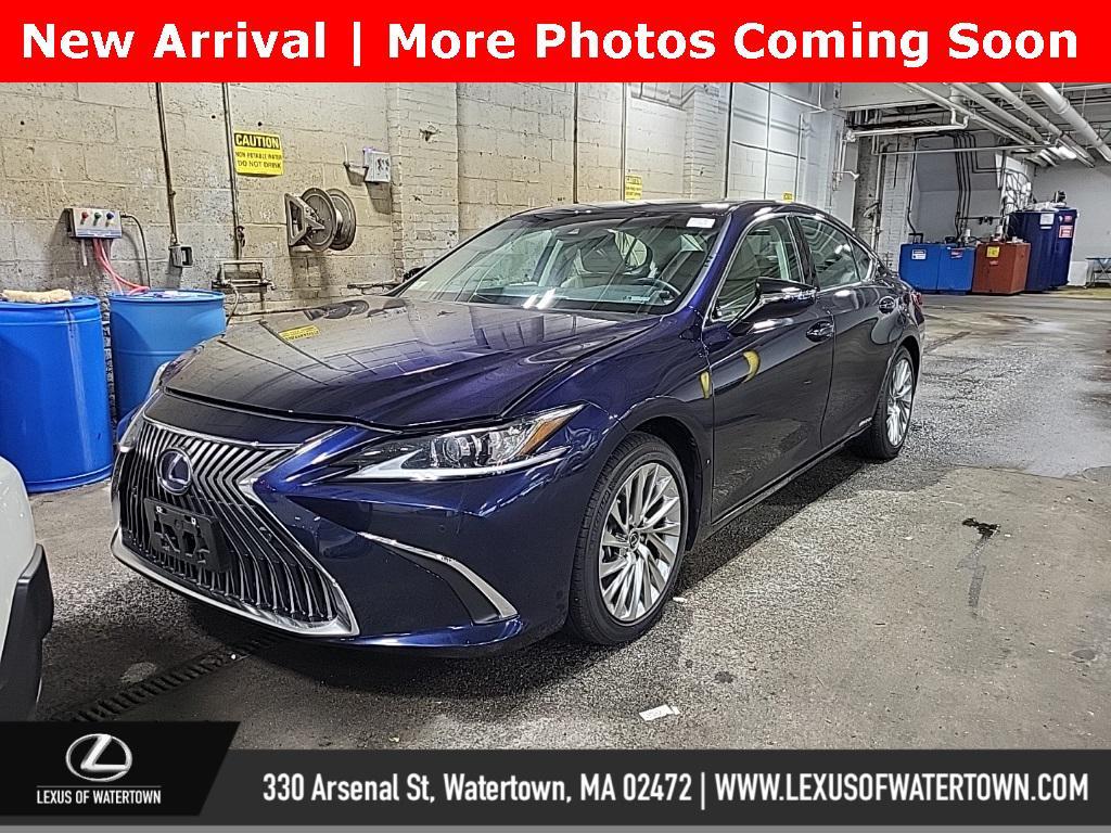 used 2021 Lexus ES 300h car, priced at $41,775