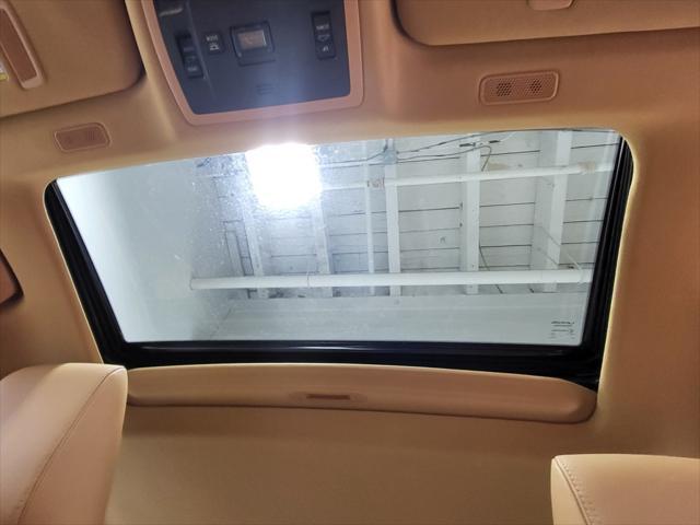 used 2025 Lexus ES 300h car, priced at $44,889
