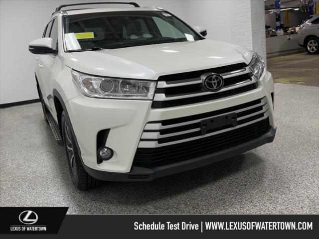 used 2019 Toyota Highlander car, priced at $27,997