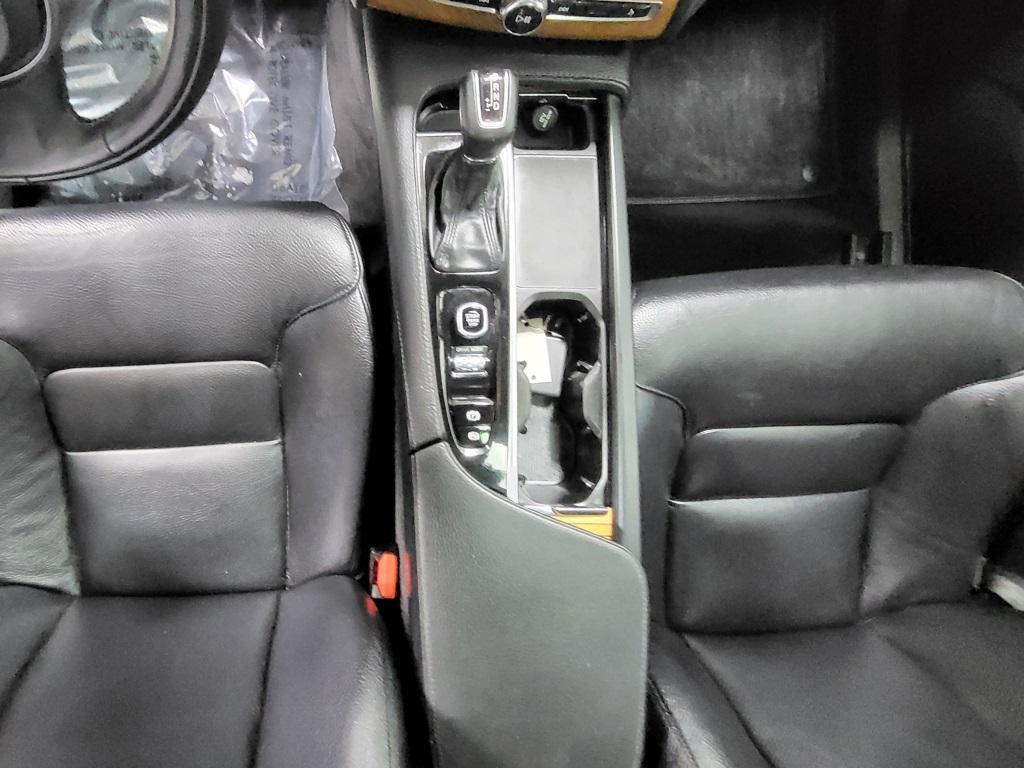 used 2021 Volvo XC90 car, priced at $26,445