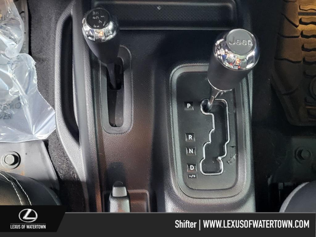 used 2016 Jeep Wrangler Unlimited car, priced at $21,774