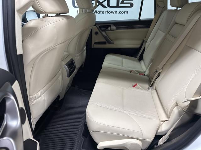 used 2022 Lexus GX 460 car, priced at $53,774
