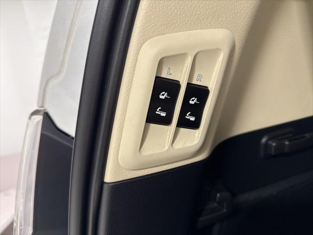 used 2022 Lexus GX 460 car, priced at $53,774