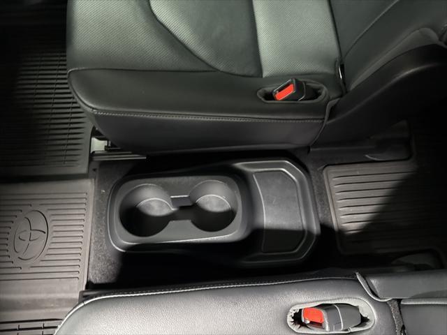used 2021 Toyota Highlander car, priced at $39,993