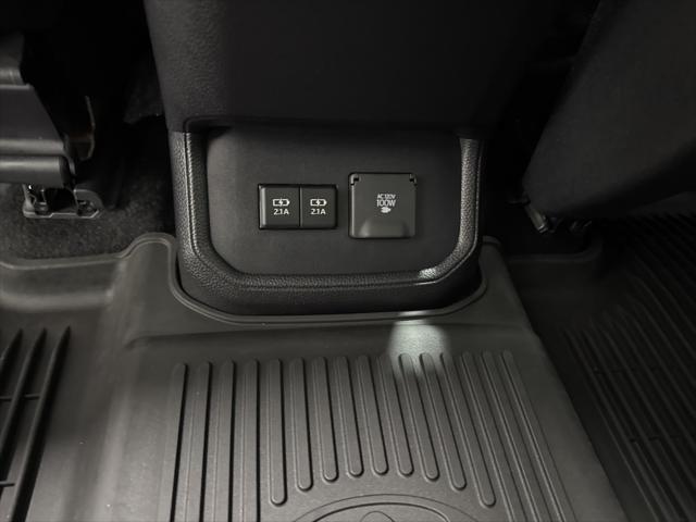 used 2021 Toyota Highlander car, priced at $39,993