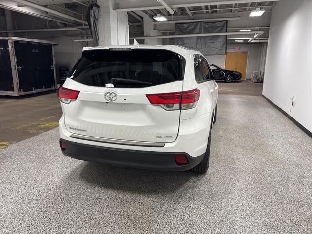 used 2018 Toyota Highlander car, priced at $23,777