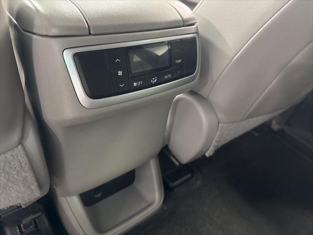 used 2018 Toyota Highlander car, priced at $23,777