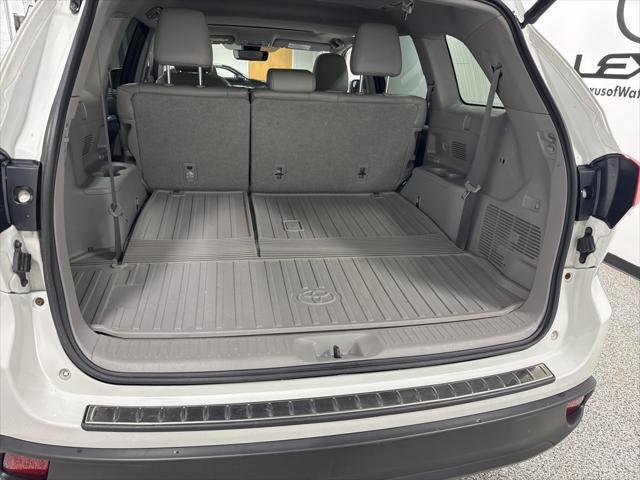 used 2018 Toyota Highlander car, priced at $23,777