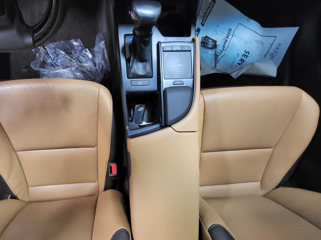 used 2019 Lexus ES 350 car, priced at $29,994