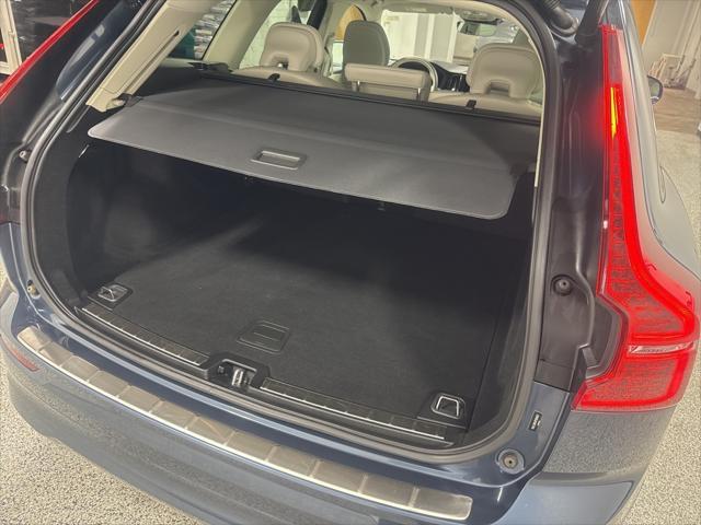 used 2023 Volvo XC60 car, priced at $35,887