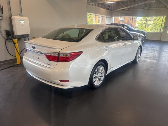 used 2014 Lexus ES 300h car, priced at $15,991