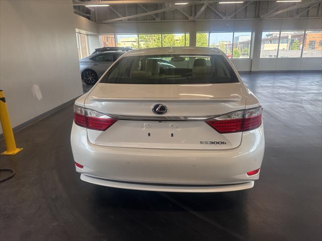 used 2014 Lexus ES 300h car, priced at $15,991