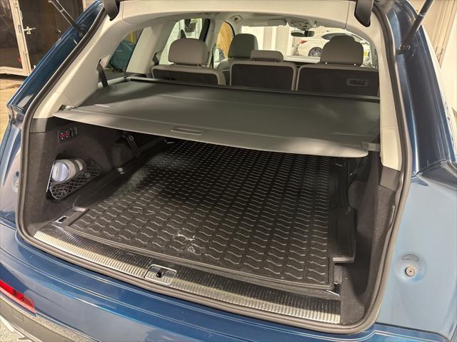 used 2021 Audi Q7 car, priced at $38,992