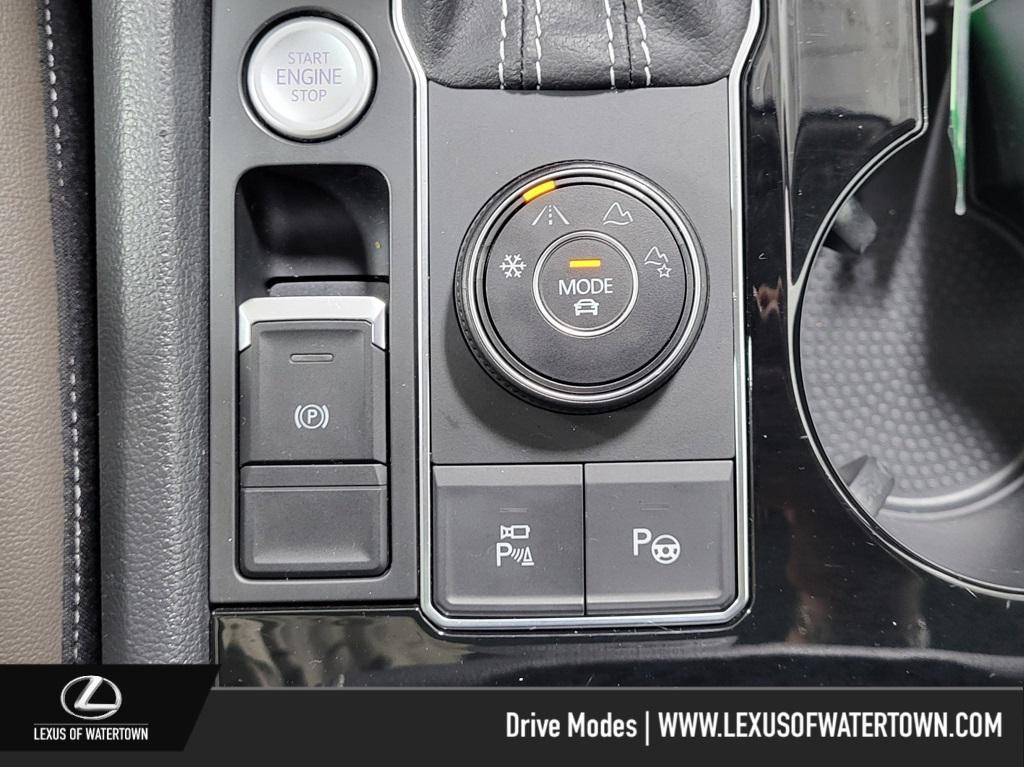 used 2021 Volkswagen Atlas car, priced at $30,879