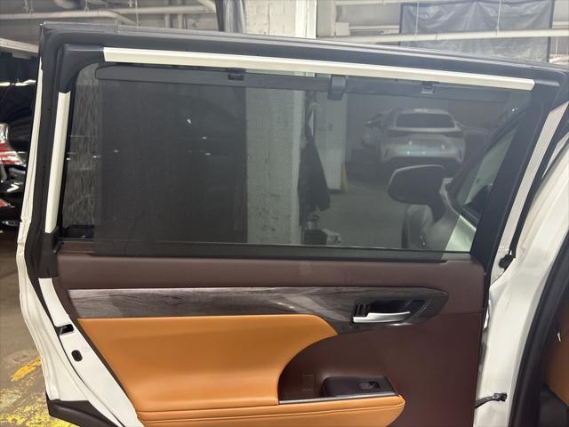 used 2021 Toyota Highlander Hybrid car, priced at $41,775