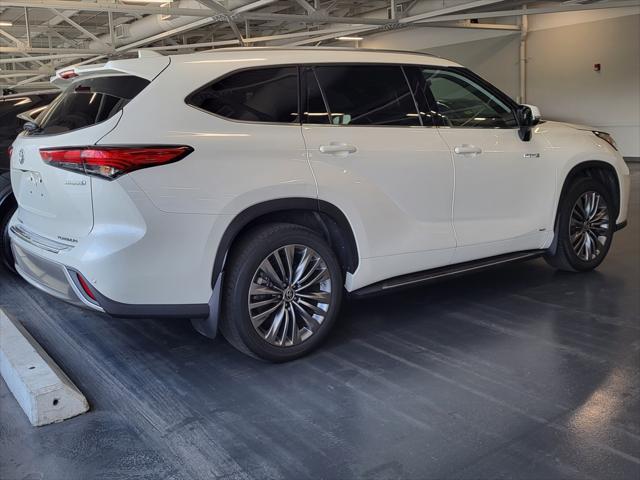 used 2021 Toyota Highlander Hybrid car, priced at $41,775