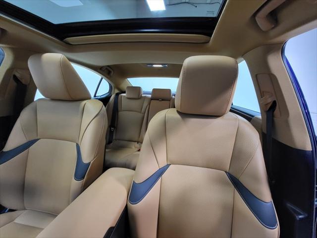 used 2022 Lexus ES 300h car, priced at $41,444