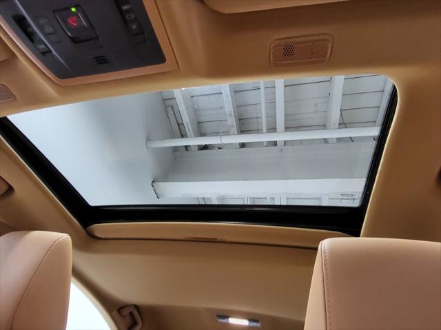 used 2022 Lexus ES 300h car, priced at $41,444