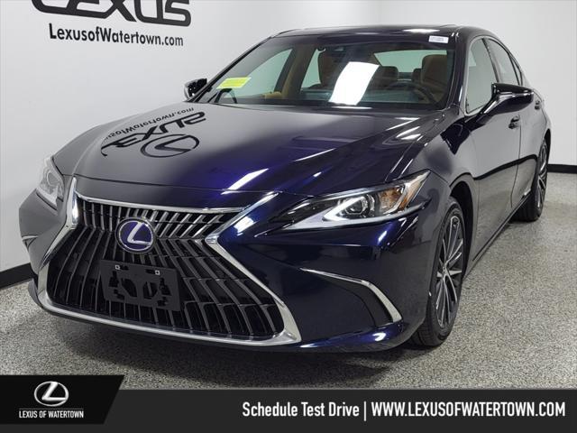 used 2022 Lexus ES 300h car, priced at $41,444