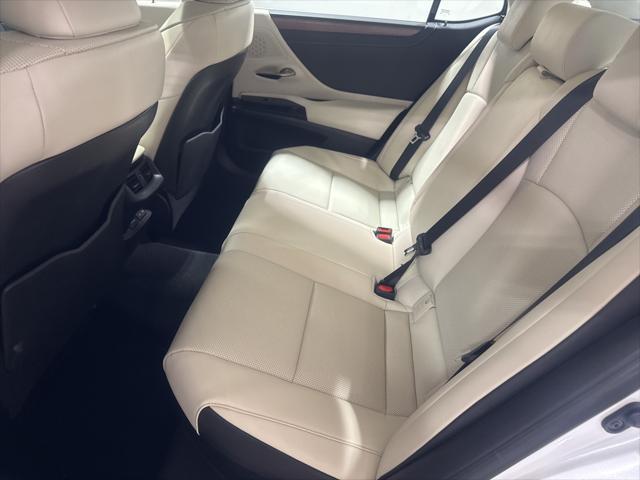 used 2025 Lexus ES 300h car, priced at $43,993