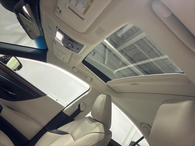 used 2025 Lexus ES 300h car, priced at $43,993