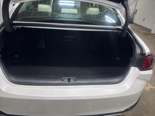 used 2025 Lexus ES 300h car, priced at $43,993